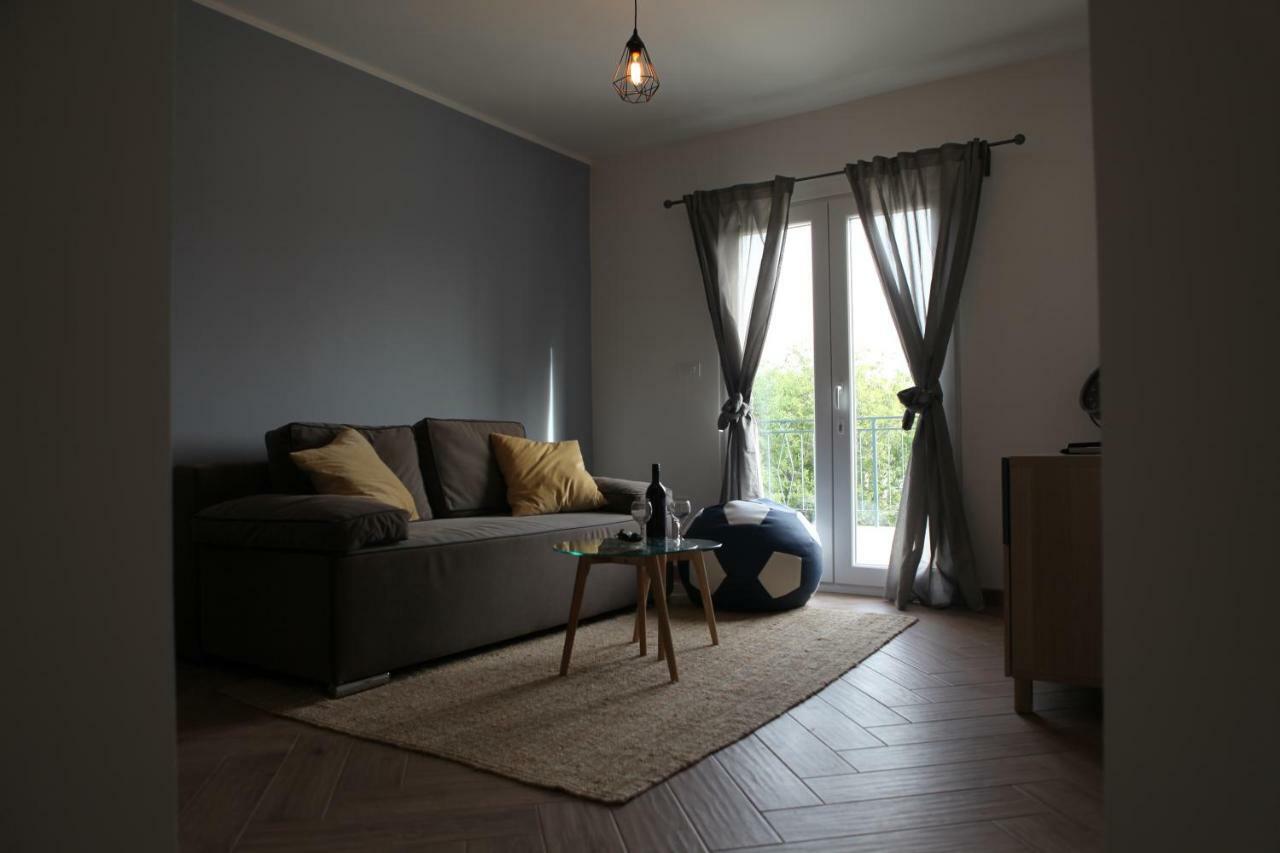 Apartment Blue Ivy Селине Екстериор снимка